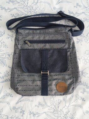 Dakine Lola Crossbody Bag